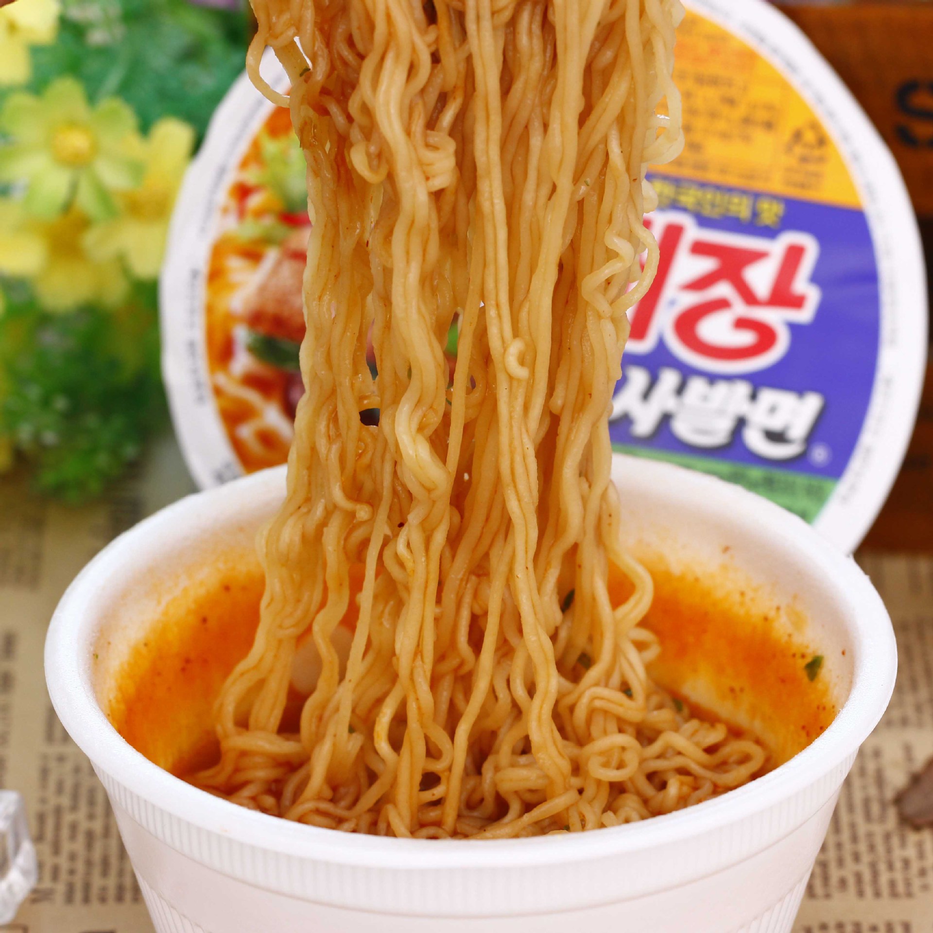 韩国进口零食品批发农心牛肉碗面速食泡面批发86克/碗方便面