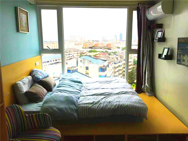 在寒山寺外,趁着惠风和畅,寻一落榻之地——第驿站.