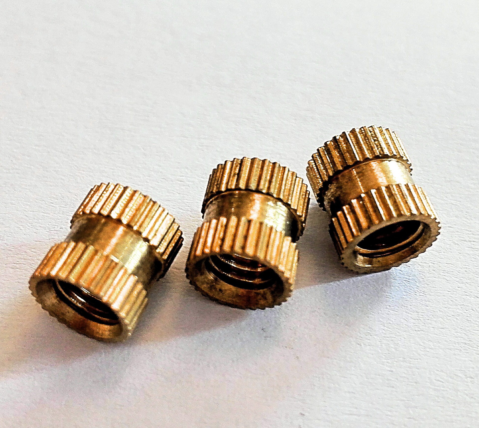 注塑铜螺母铜嵌件m4*6*5.5 注塑铜螺母 铜嵌件 标准件