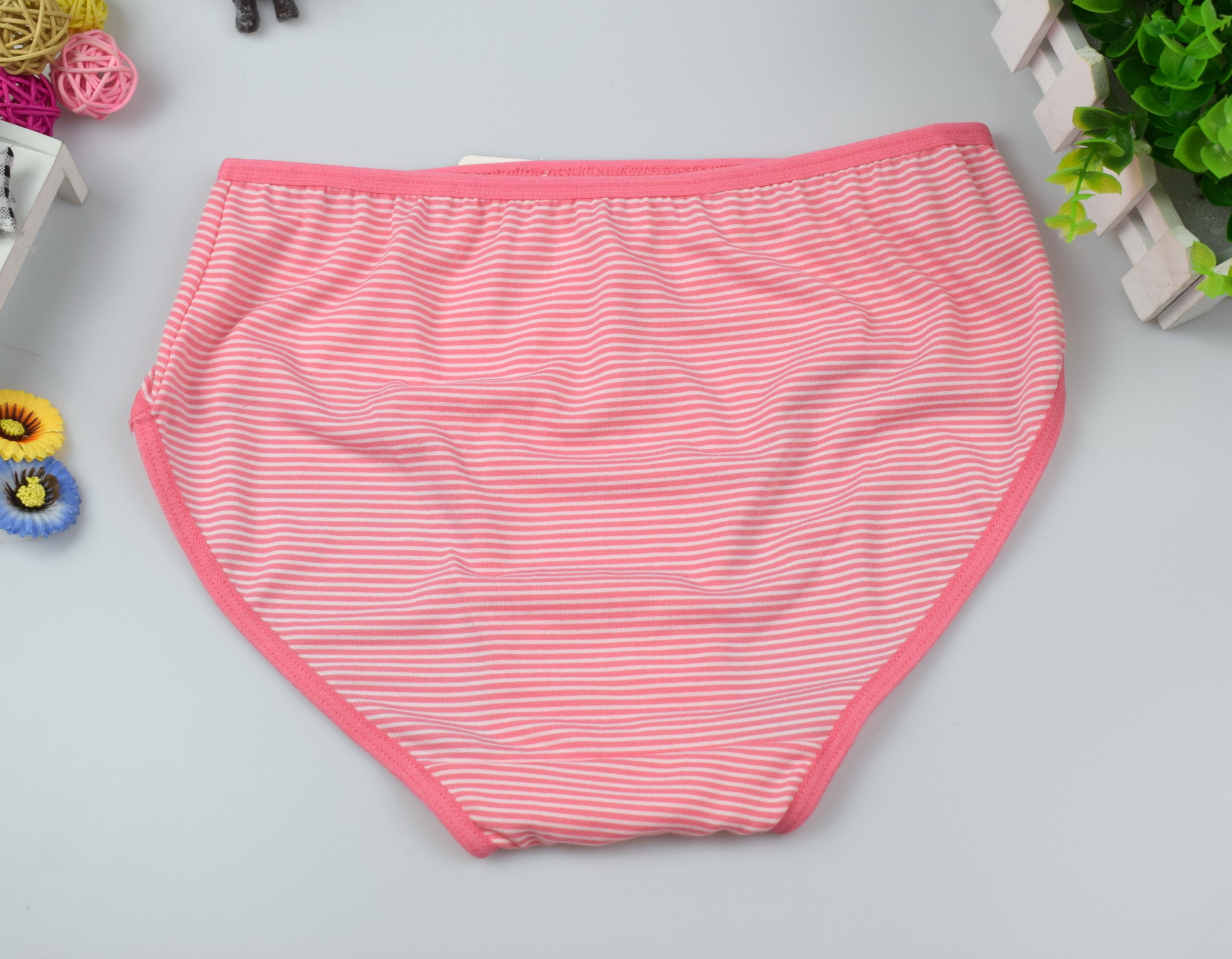 特价棉质条纹女士内裤 有大小码的