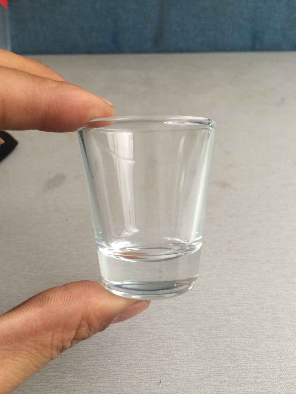 现货供应小口杯 平光杯2安玻璃杯50毫升白酒杯广告促销杯可做logo