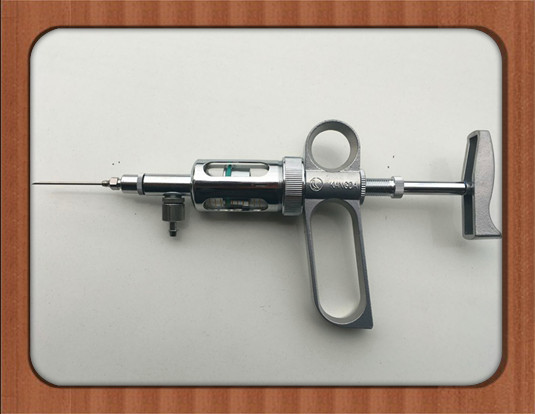 供应:牛羊连续注射器,10ml多功能金属连续注射器,兽用注射器
