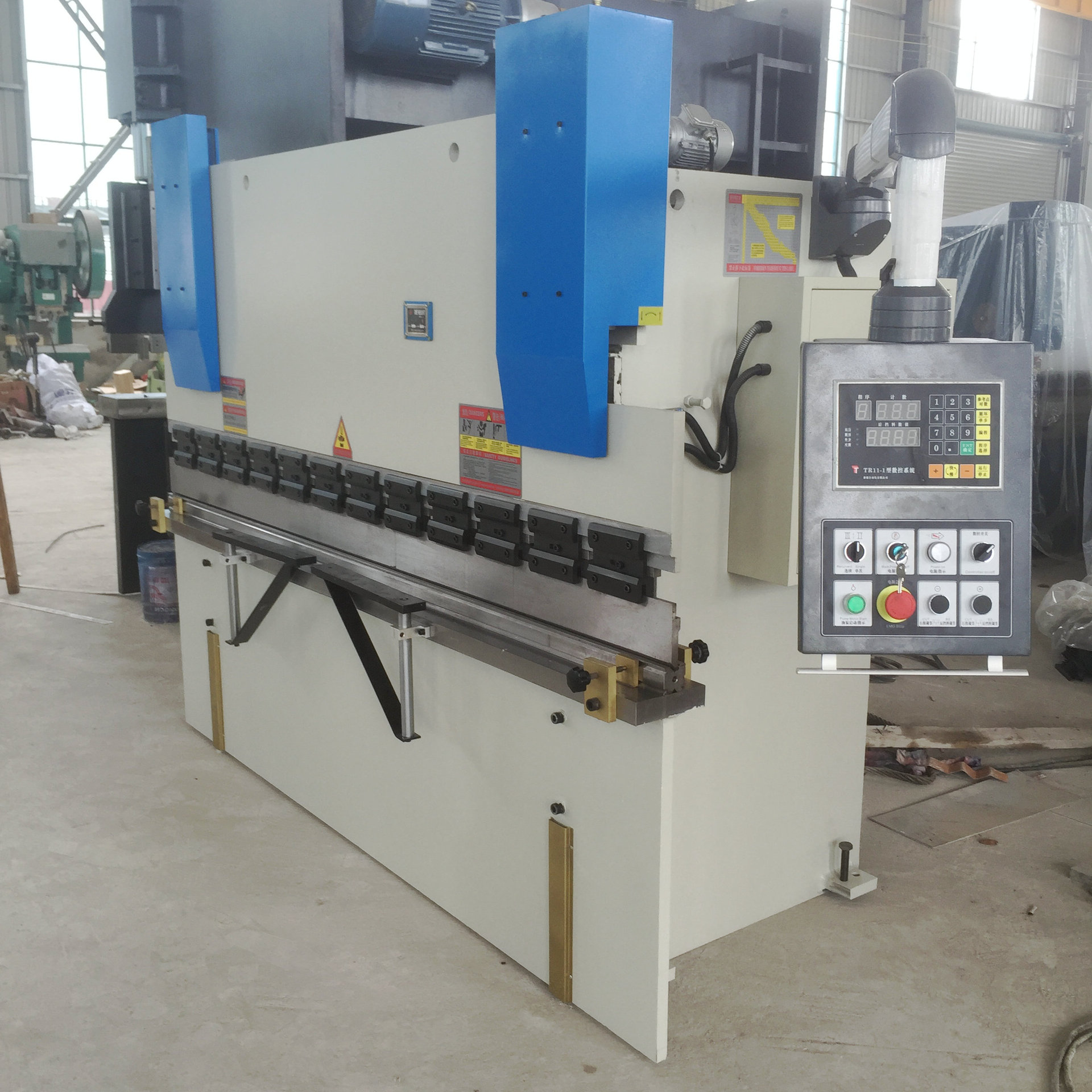 工厂直销小型数控折弯机63t2.5m 高精度进口设备 可免费设计图纸