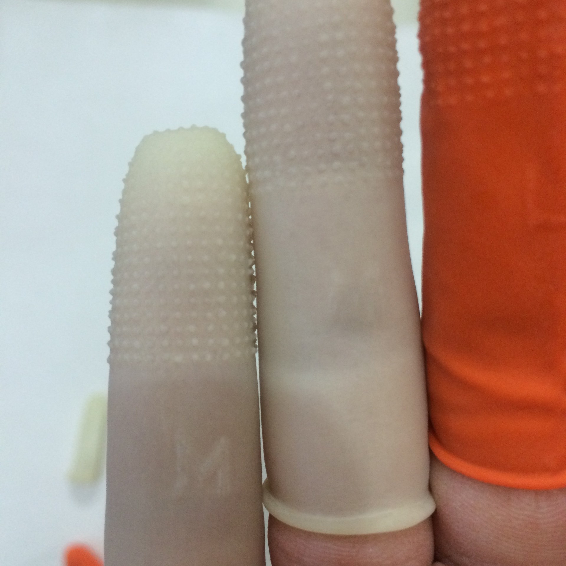 乳胶手指套防滑耐磨橡胶手指套工业劳保点钞指套防滑指套