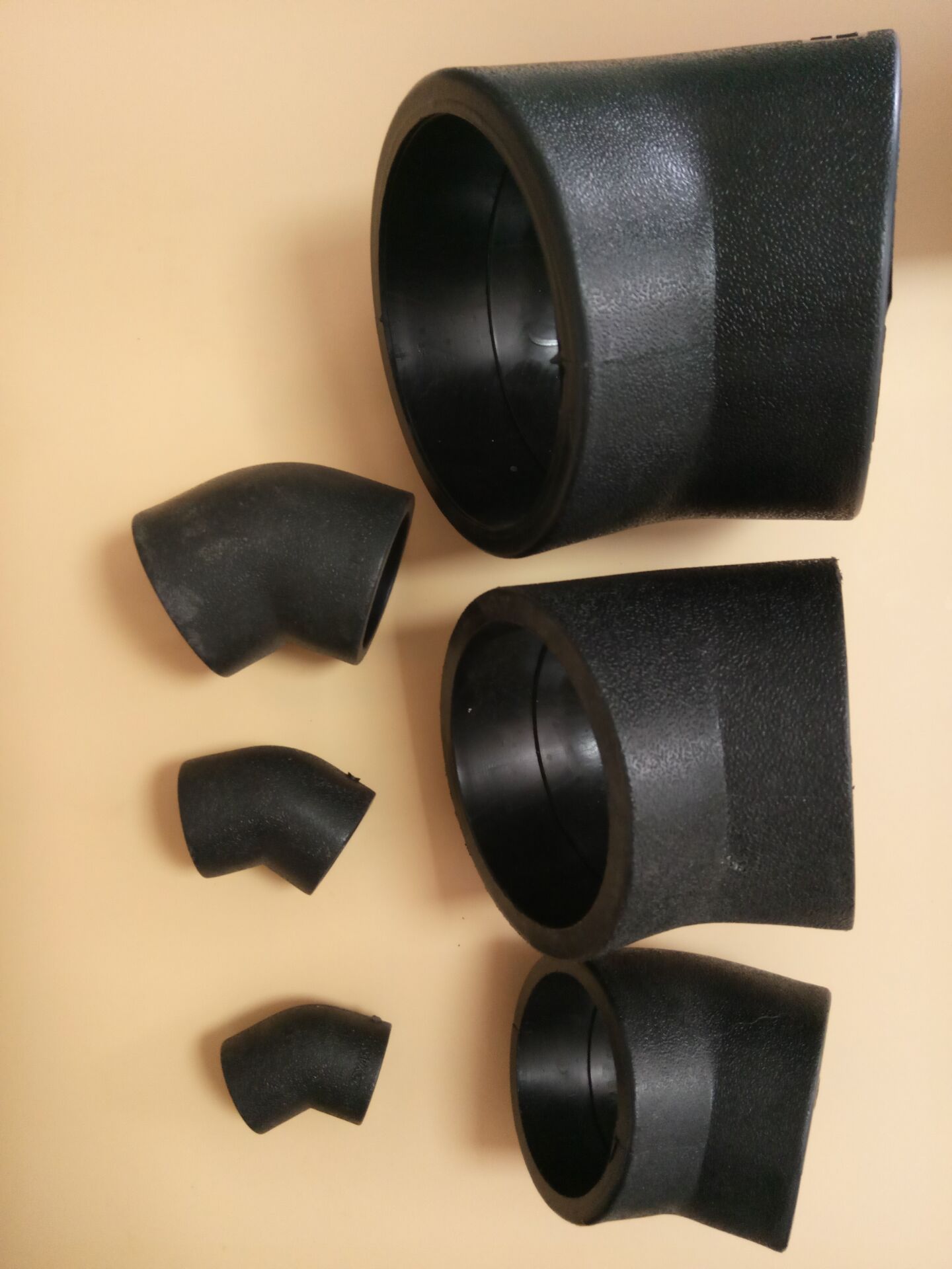 pe承插45度弯头pe弯头 pe水管配件多种规格