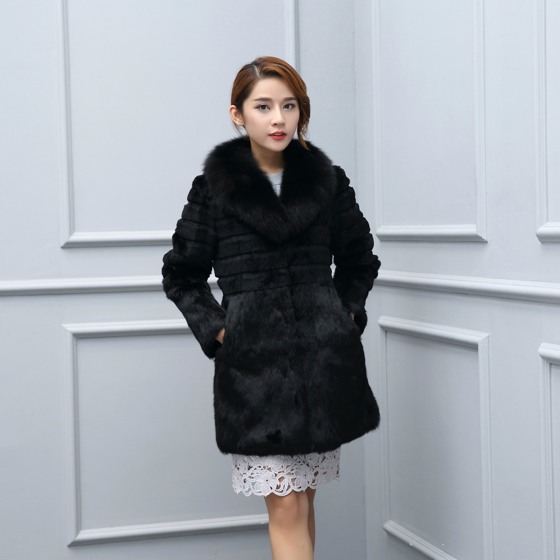 兔毛大衣黑色1