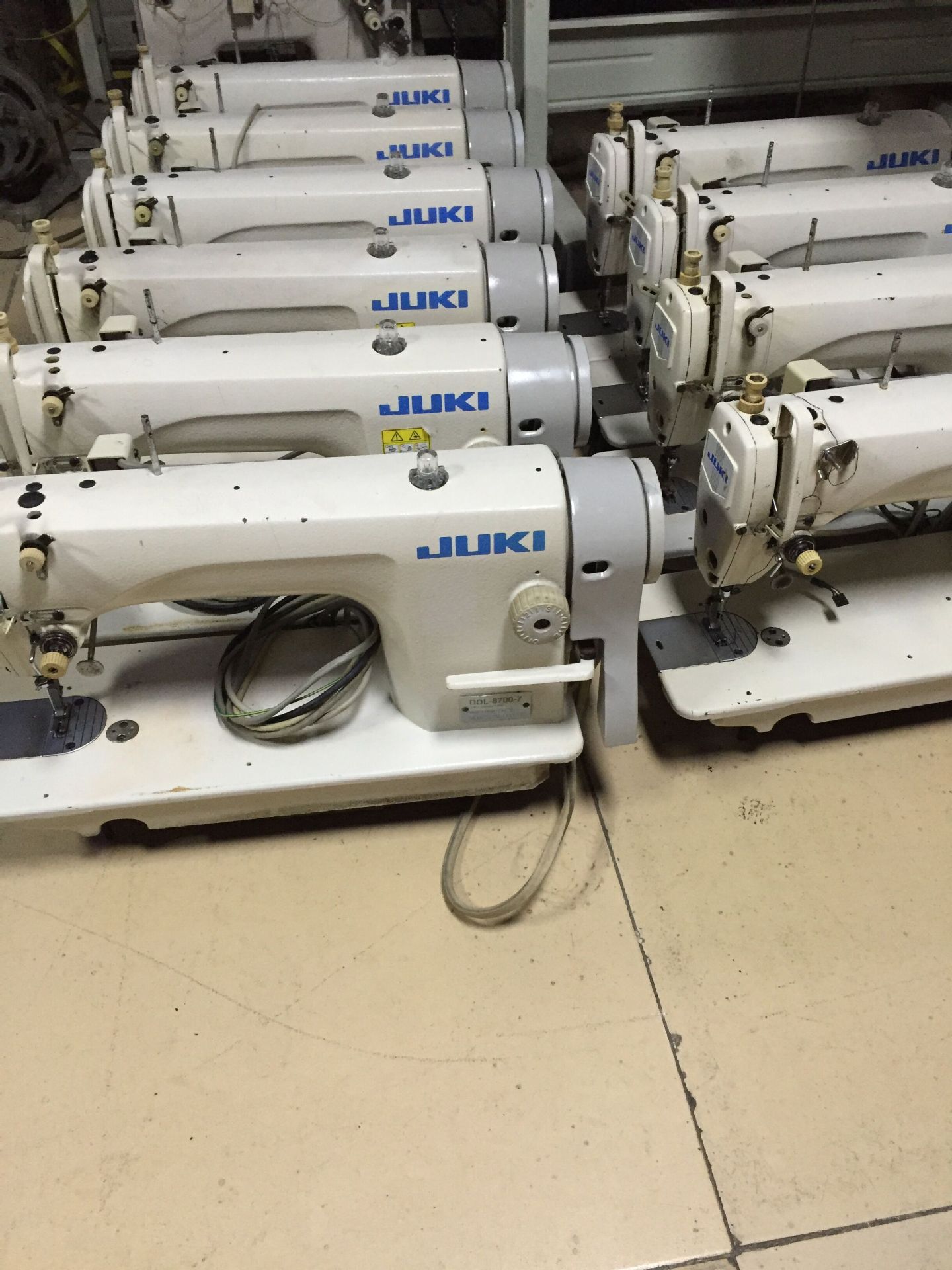 供应二手兄弟牌缝纫机 电脑平缝机 工业电脑平车各种服装缝纫设备