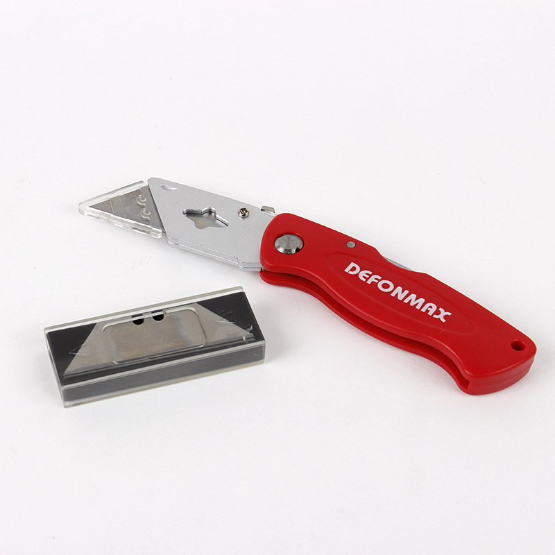 厂家直销塑柄折叠刀地毯割刀美工刀壁纸刀裁剪折叠墙纸刀