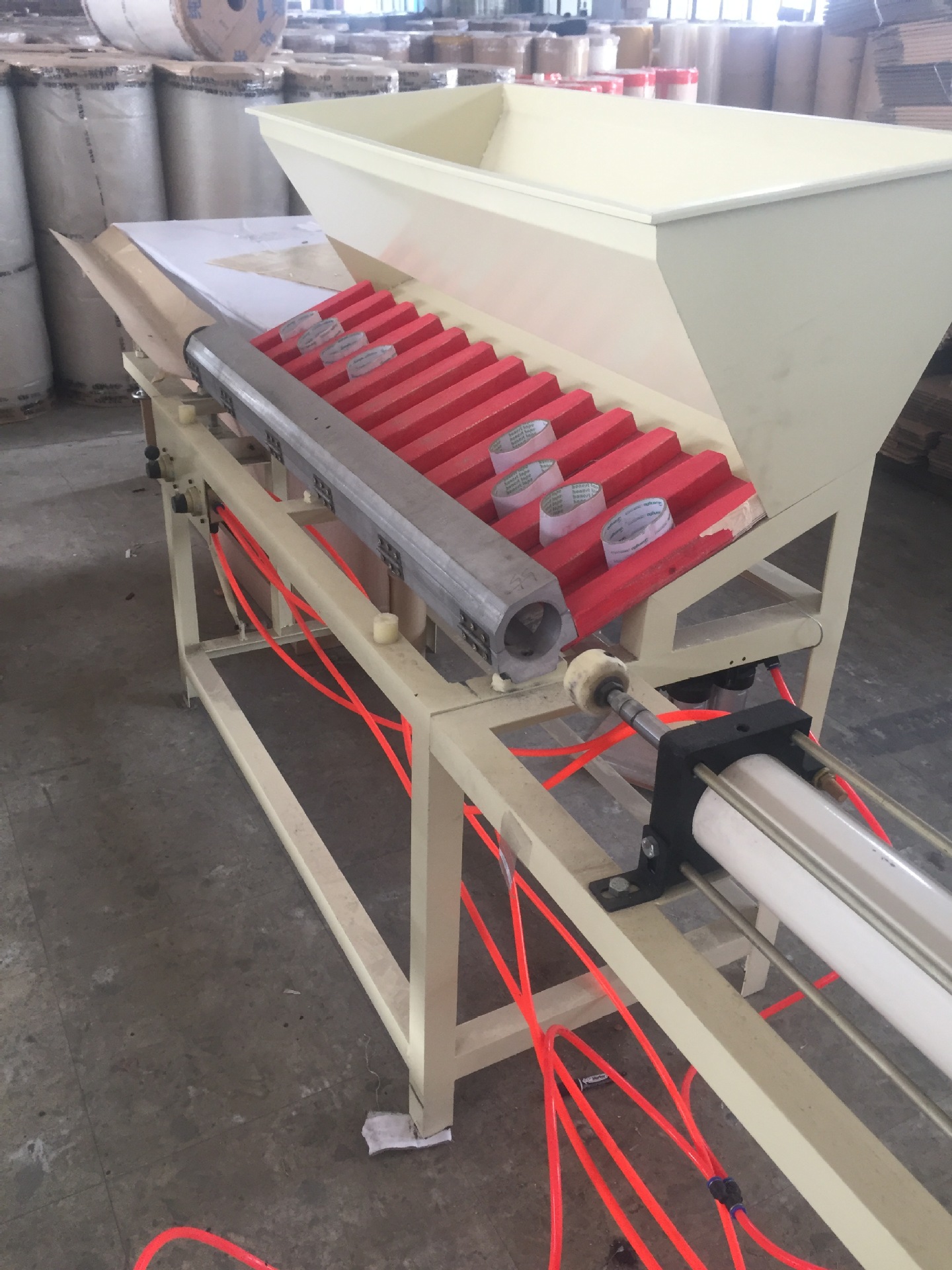 胶带机,分切机,胶带设备,透明分条机,小型胶带机,胶纸机