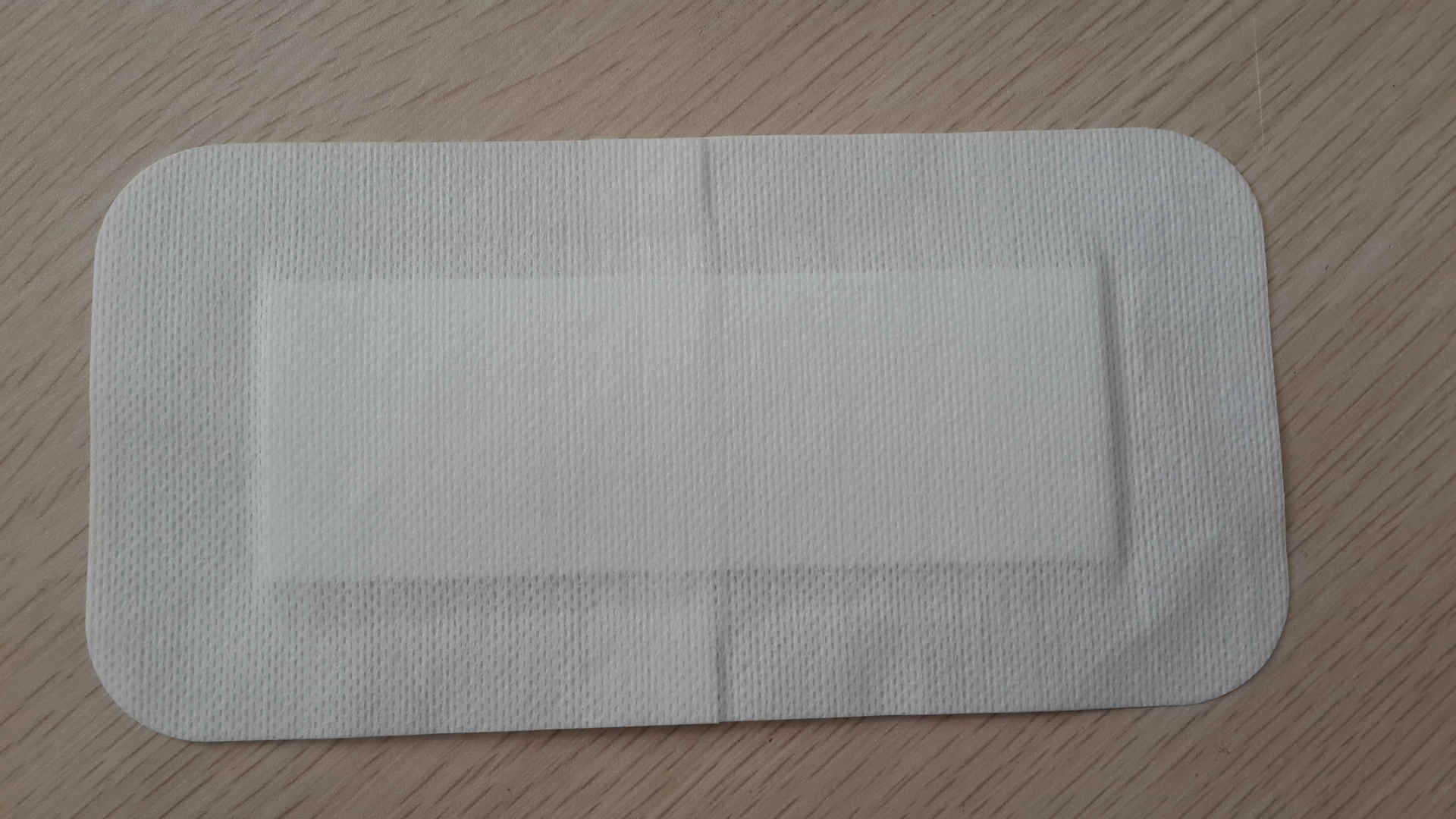 厂家直销水刺无纺布敷料贴 肤色医用无纺布胶贴 不纺布欢迎选购