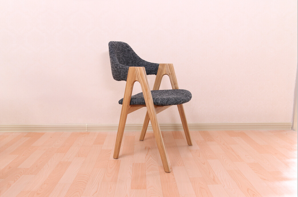 a字椅 休闲小户型 实木水曲柳棉麻面餐桌椅 西餐厅咖啡厅实木椅子