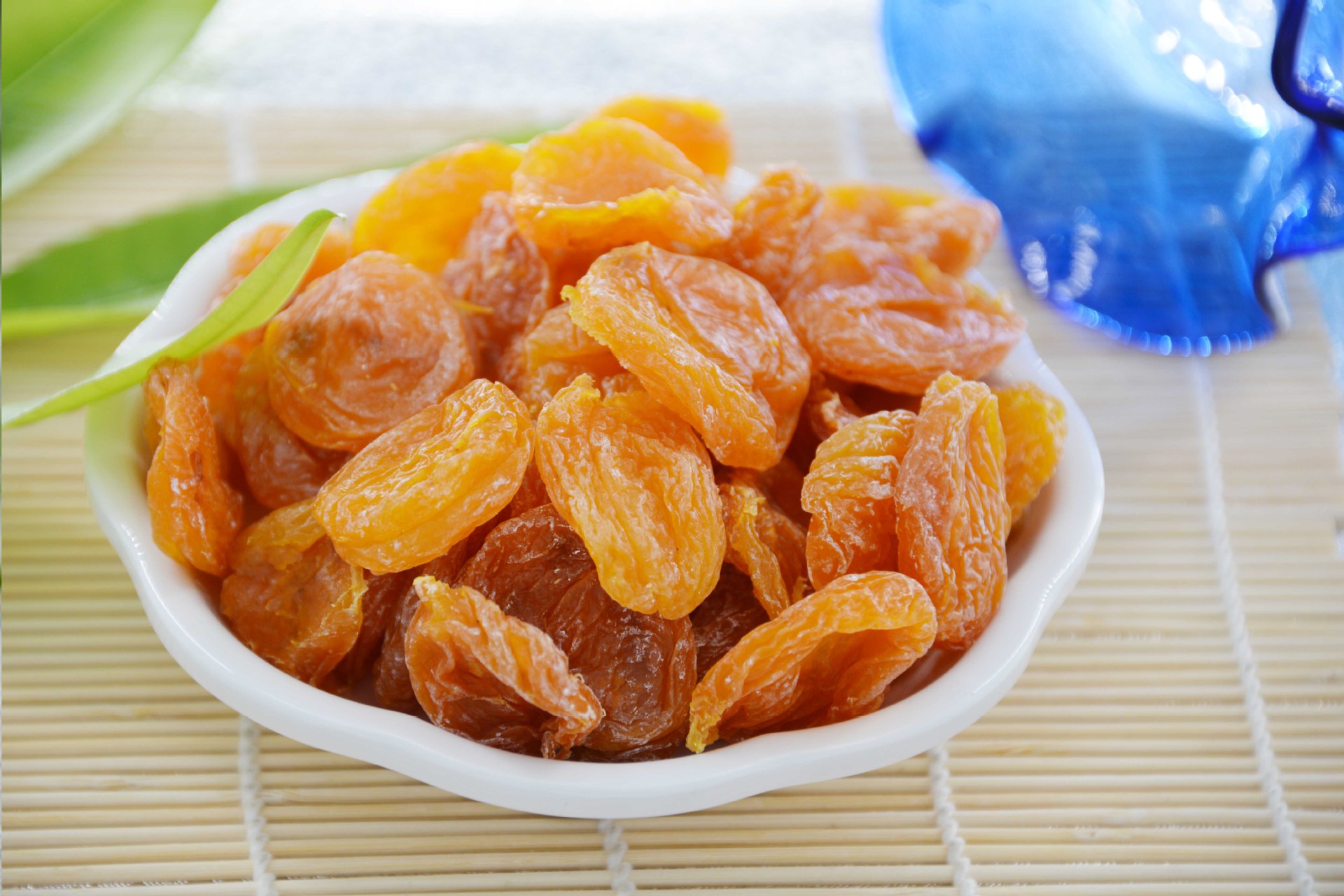 供应优质新鲜可口杏脯 酸甜杏肉 新疆杏脯 干果特产