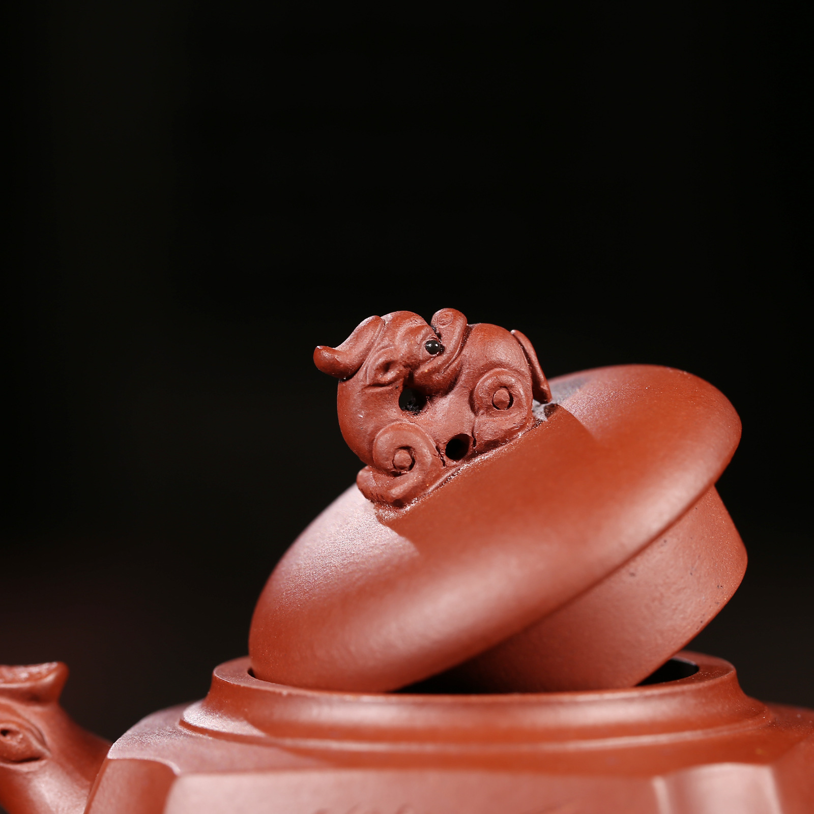 宜兴紫砂壶 原矿**紫泥名家全手工四方龙壶 新品 一件代发