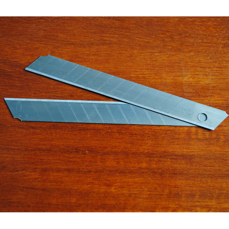 办公室通用替换不锈钢美工刀刀片小型裁纸美工不易生锈壁纸刀配件