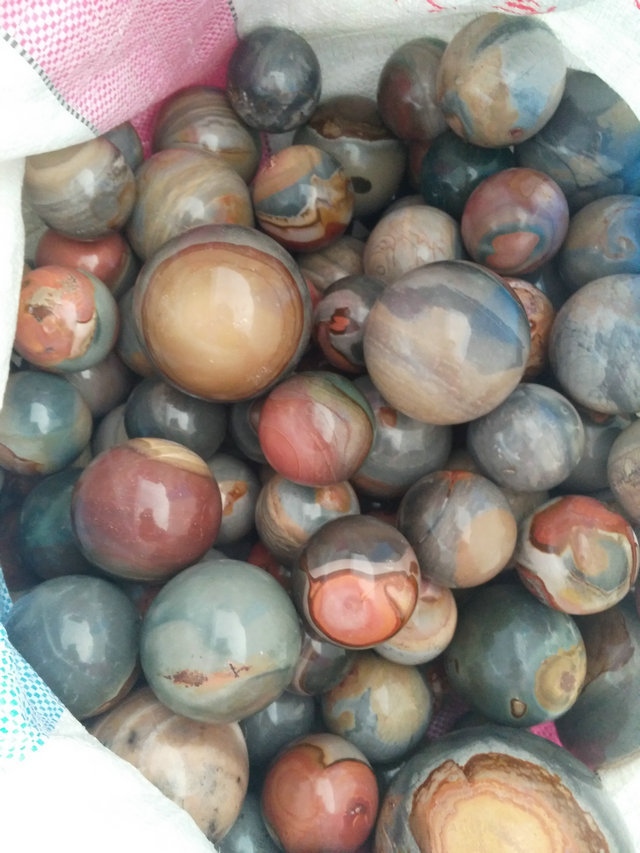 天然海洋石水晶玛瑙碧玉原石把玩件象形石圆球鸡蛋形随机发