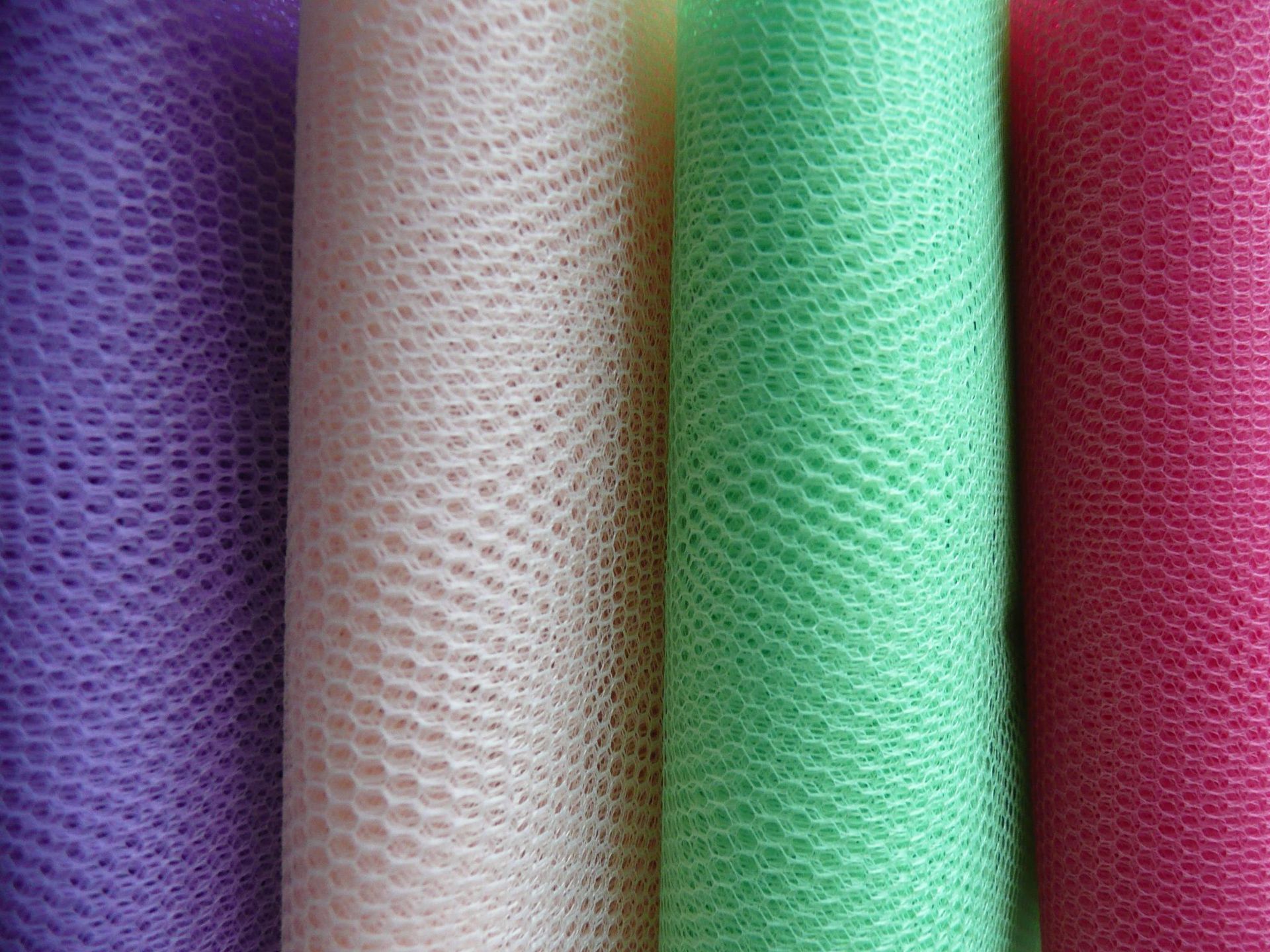 厂家直销批发服装运动鞋涤氨3d经编弹力布针织四面弹力网眼布