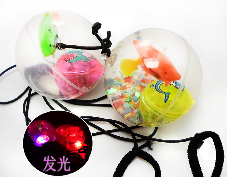 博燃玩具5.5带绳闪光透明水晶弹力球 发光跳跳水球 地摊夜市批发