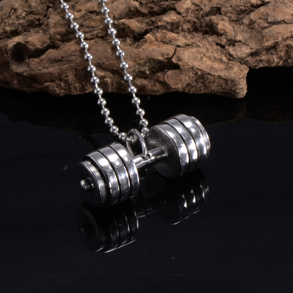 外贸首饰批发健身哑铃杠铃吊坠钛钢项链厂家直销