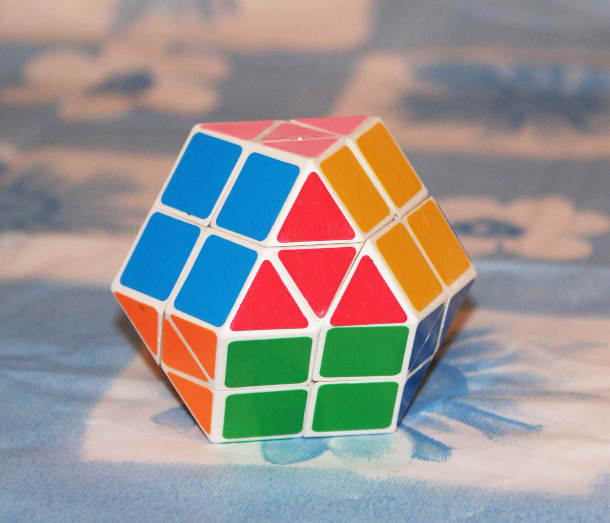 奇特异形魔方 智力玩具 十二面 钻石魔方