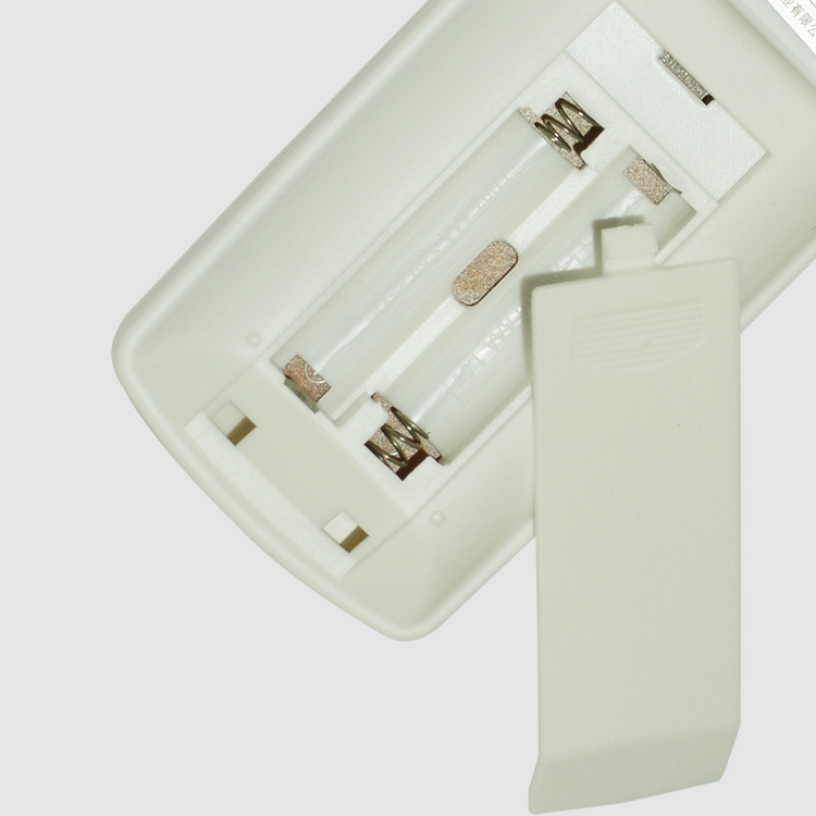 高品质:做工细致考究,结实耐用;电池槽,遥控器的心脏,弹簧好,供电更