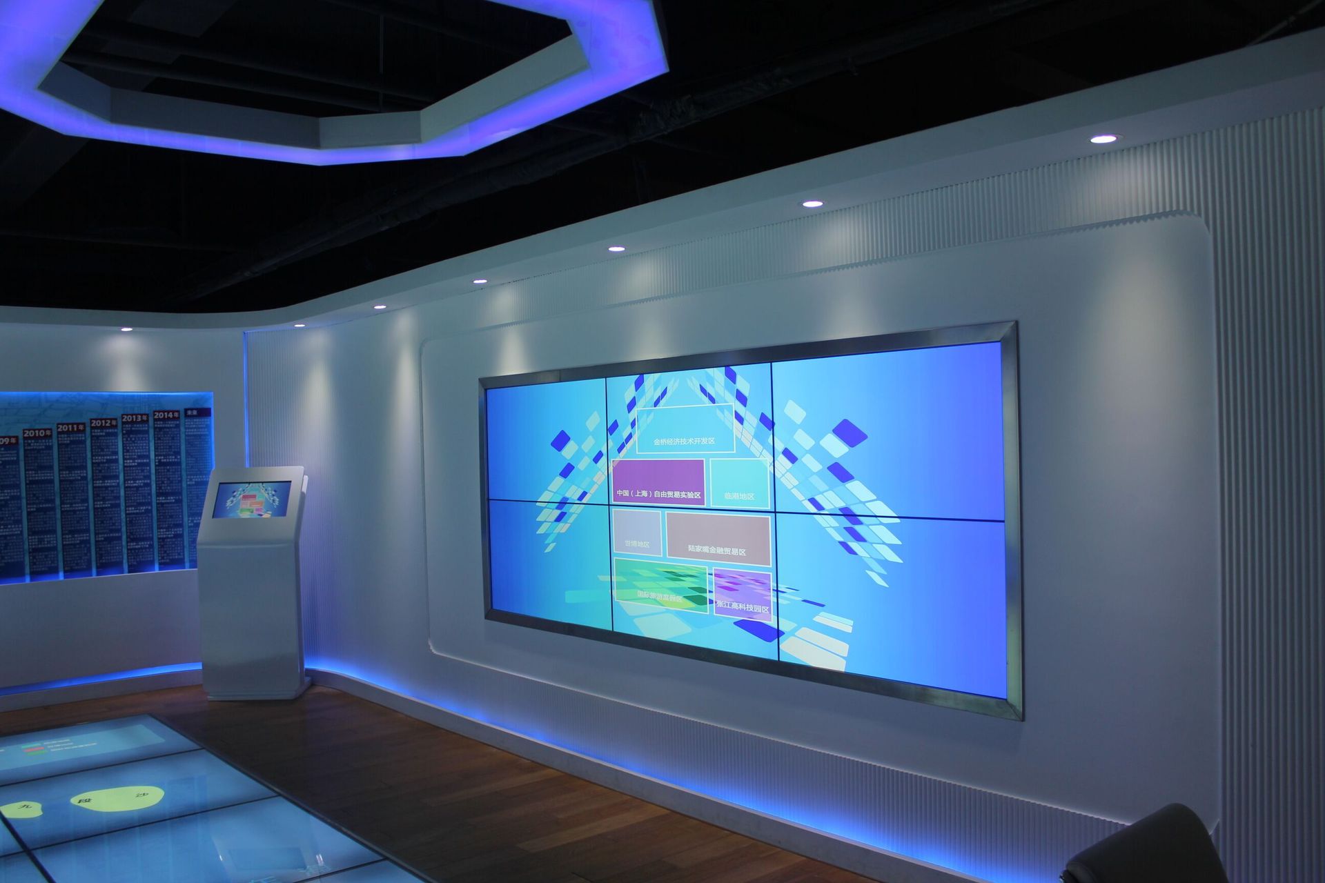 5mm超窄边液晶拼接屏 无缝拼接墙 led液晶拼接大屏