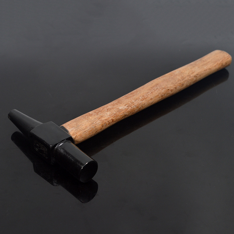 敲打锤击高碳钢电工磁 木柄带磁性尖尾锤 敲击手动工具多规格锤子