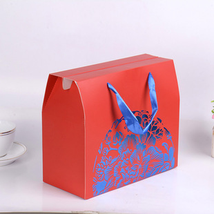 中国红新年送礼礼品盒 春节礼物盒子 红色手提礼盒喜庆回礼纸盒子