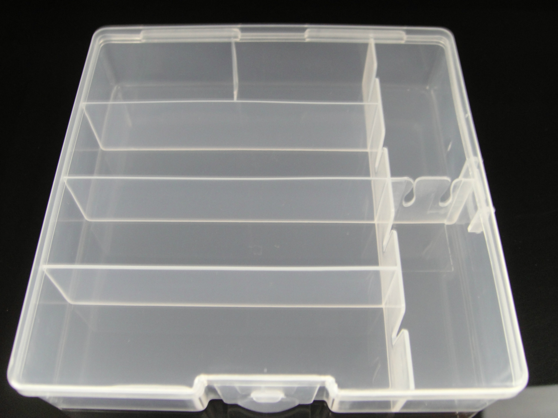 新款四格爆炸钩用塑料盒pp盒透明方盒