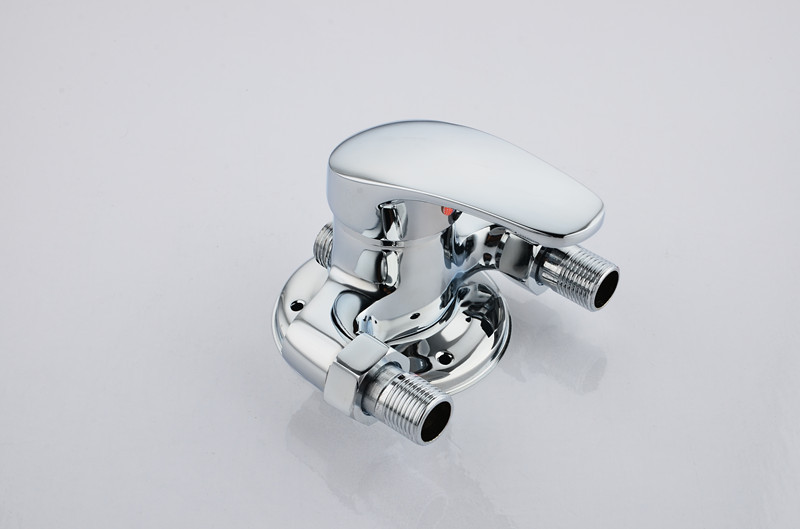 明装混水阀 三角淋浴厂家 全铜冷热水淋浴龙头 太阳能上水阀批发