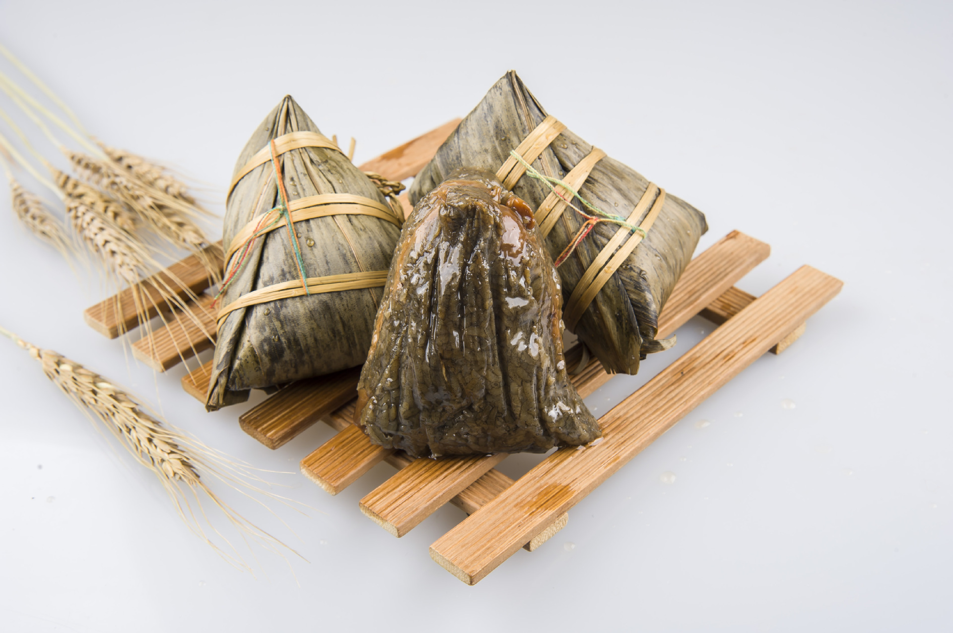 蛋黄粽都安灰水粽老少皆宜防止积食草木灰黄阿姨粽子