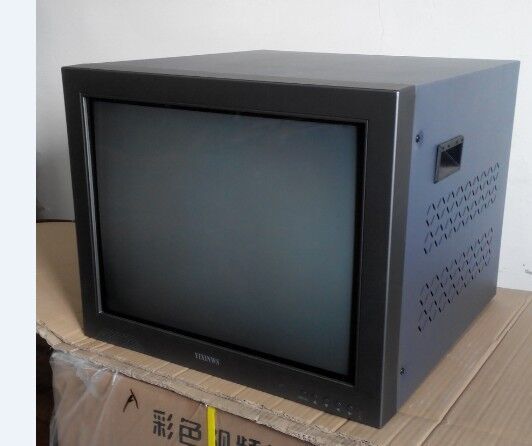 21寸彩色纯平监视器 和tcl21寸监视器mc21款式相仿,crt监视器