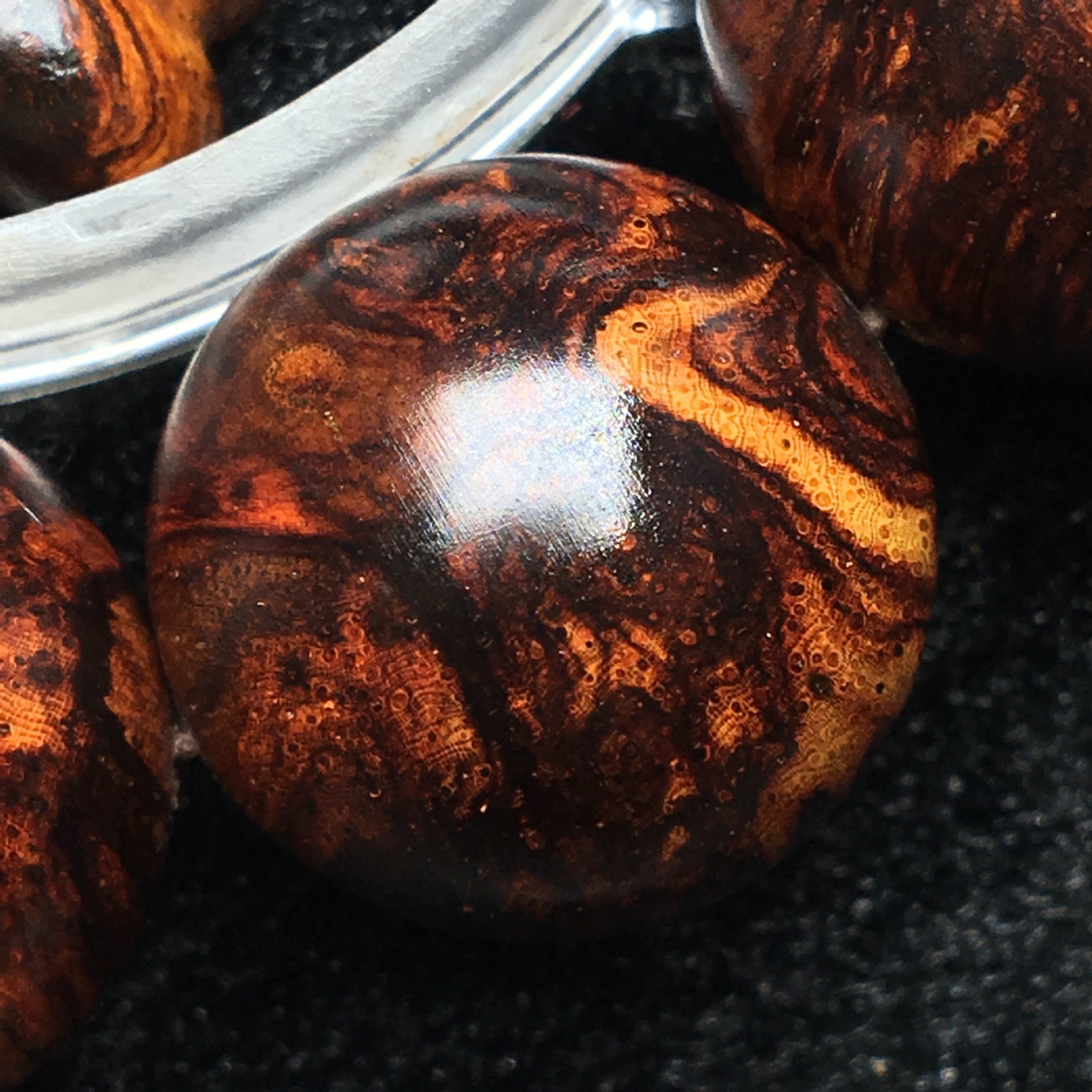 12月6日 老挝黄花梨 藤香木手串 微商专区 一物一拍 支持转图