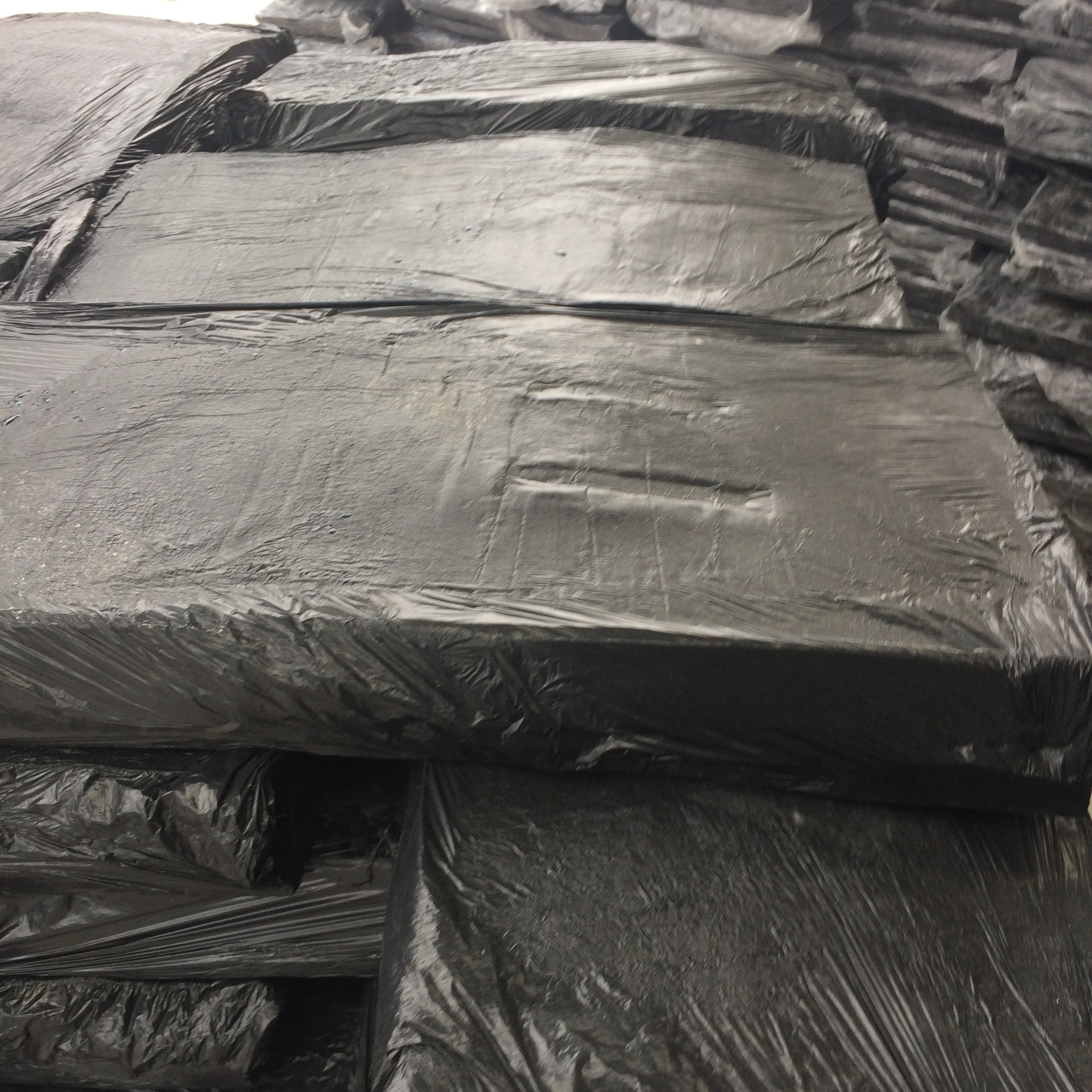 本厂长年产销 三元乙丙再生胶模压型 13393072116 欢迎咨询洽谈