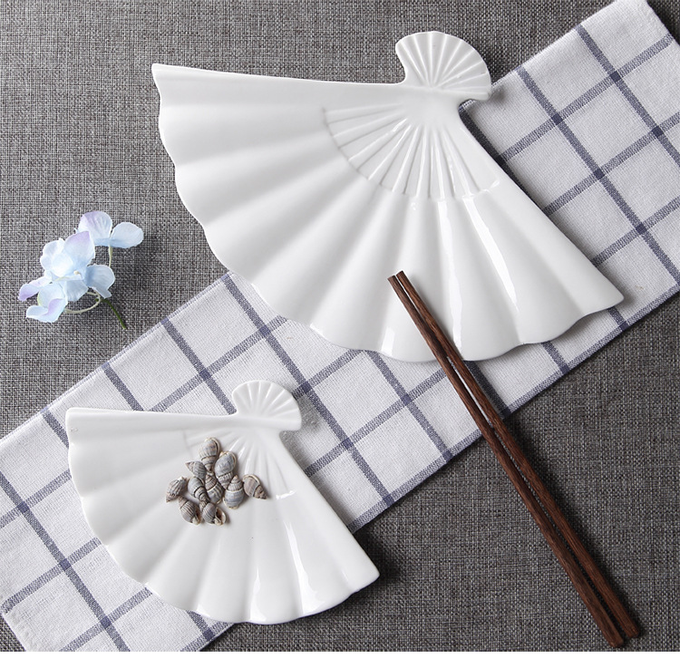 扇形盘 纯白陶瓷盘子碟子菜盘简约家用摆盘造型不规则平盘西