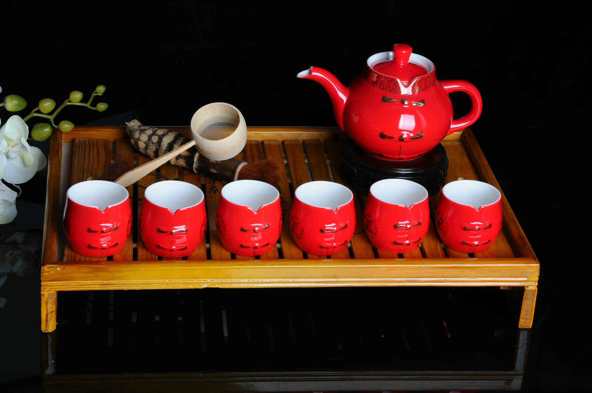 创意高档中国特色红瓷骨瓷茶具 直销陶瓷礼