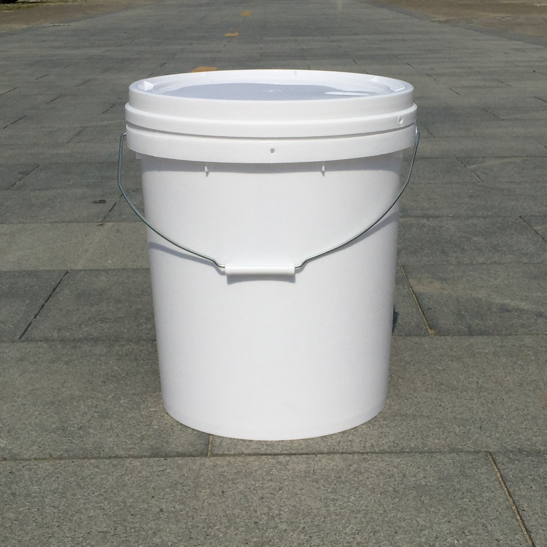 《供应》新款25公斤塑料桶 洗车液桶 圆形包装桶 25升塑料桶