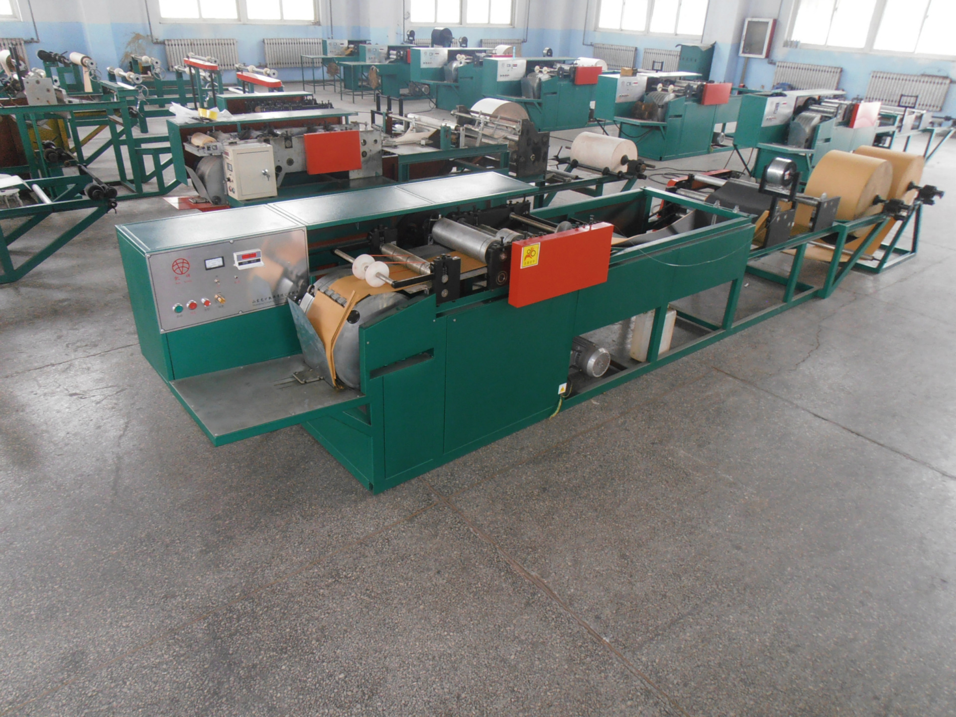 芒果套袋机价格 芒果双层纸袋制袋机厂家 新型芒果袋机