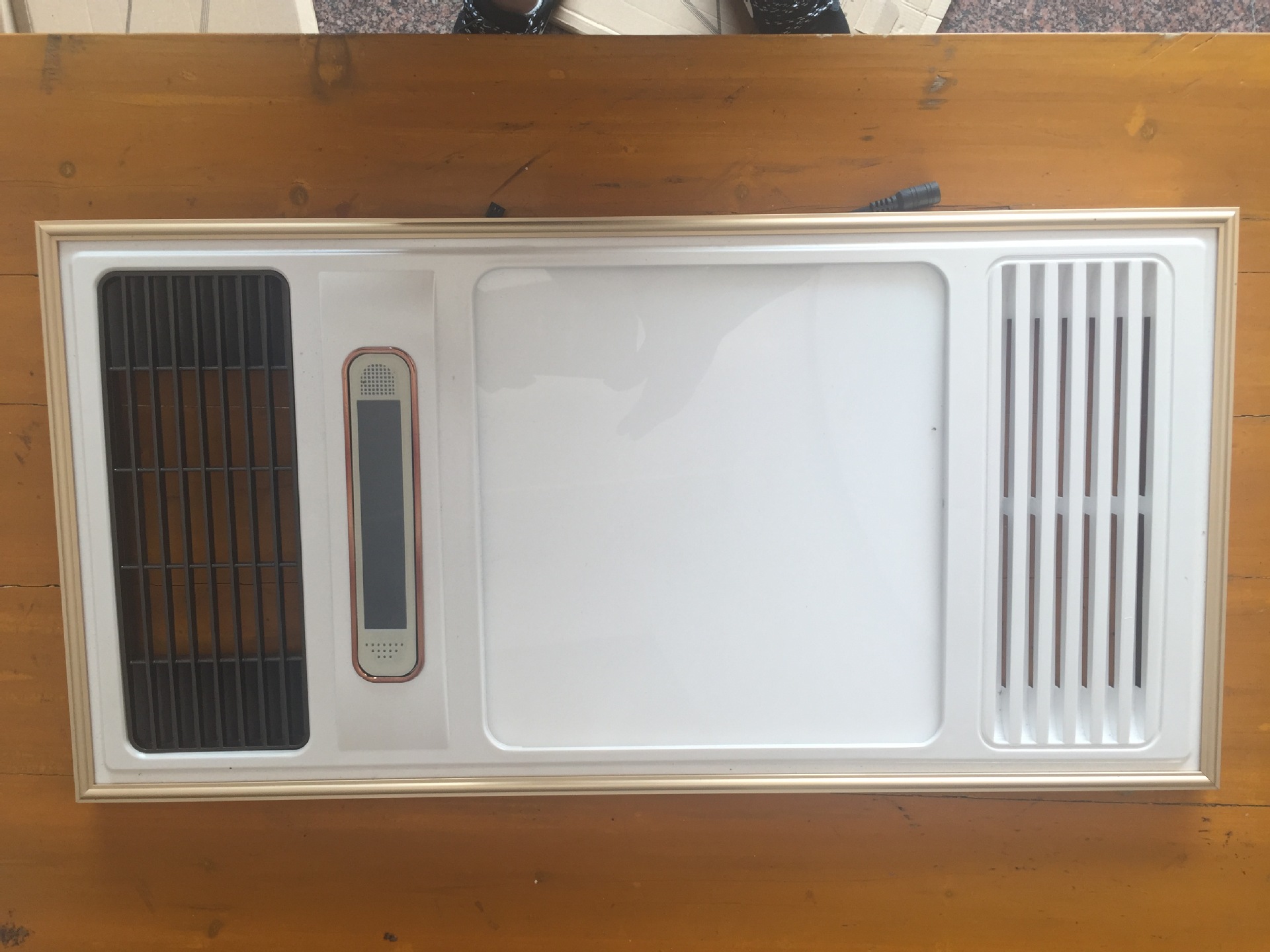 厂家直销欧派集成吊顶浴霸全塑面板陶瓷ptc发热12瓦照明浴霸