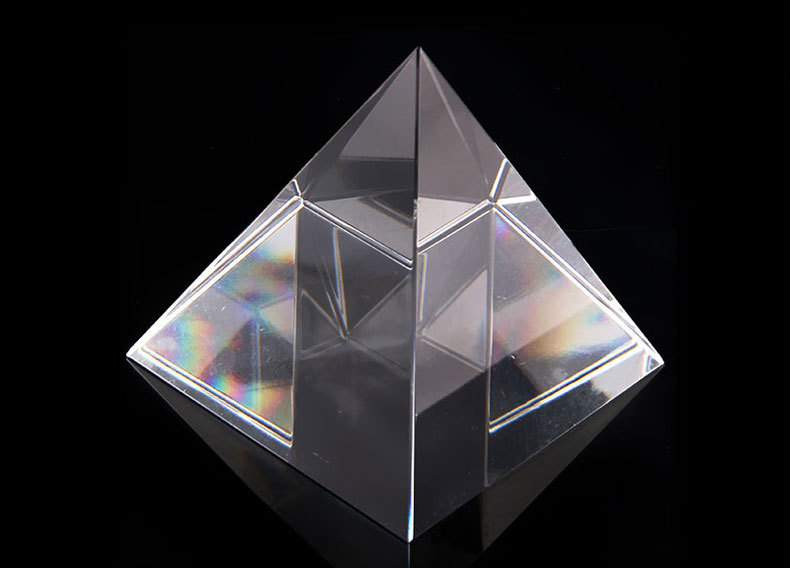 跨境专供k9水晶金字塔玻璃四面体三棱锥光学玻璃能量塔
