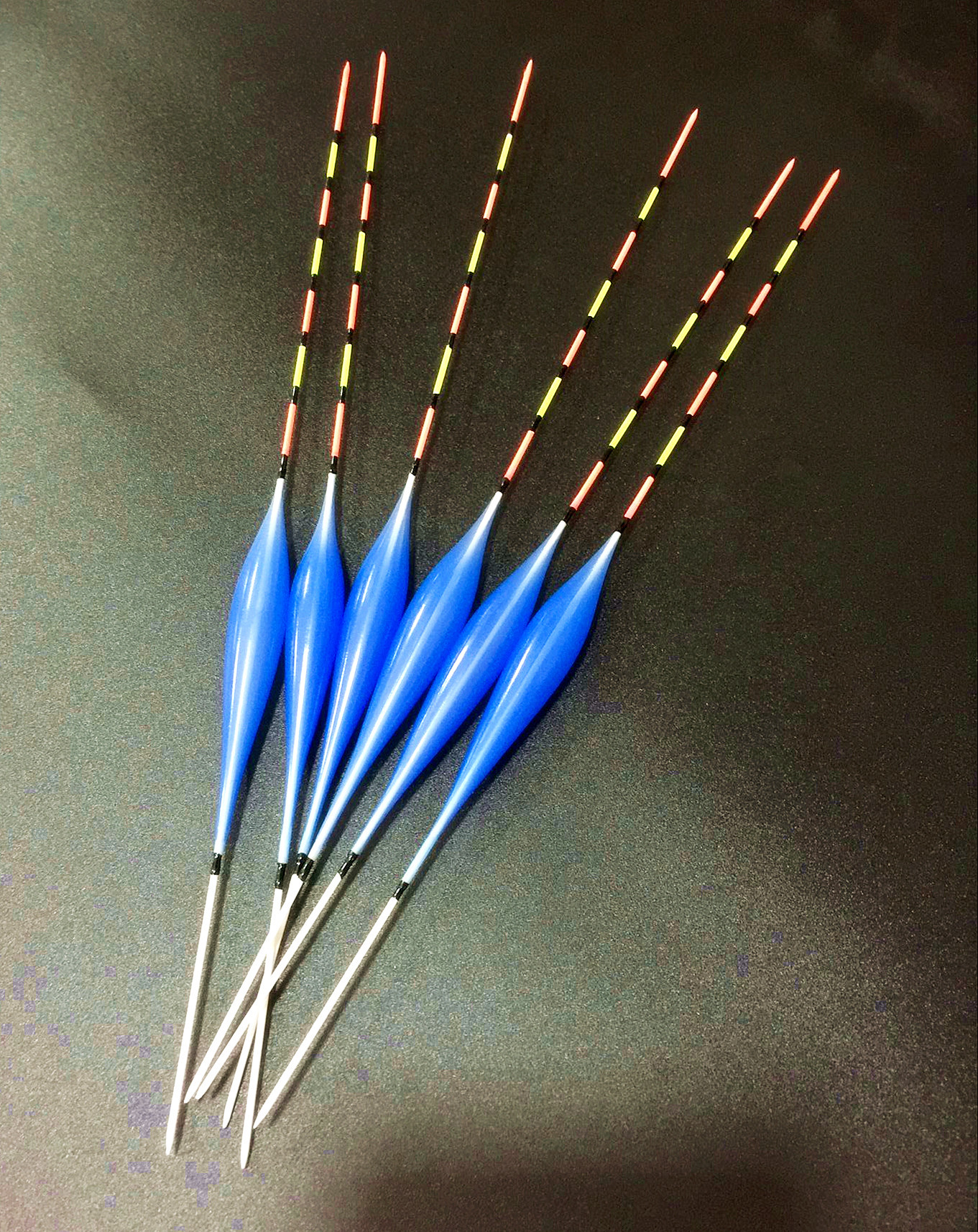 浮漂 鱼漂 钓鱼用品塑料飘耐用浮力大标尾清楚醒目大尾结实传统标