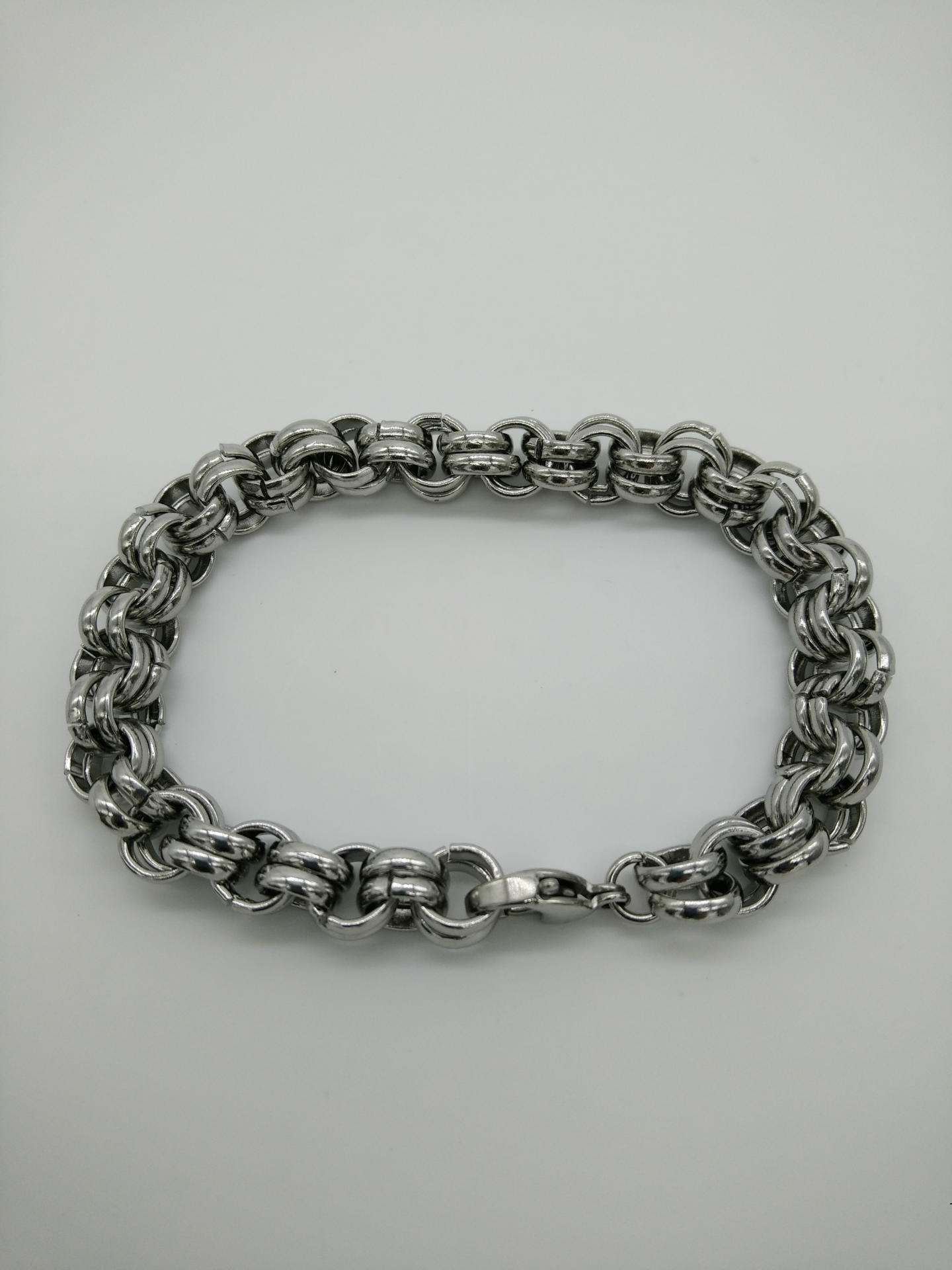 厂家直销 欧美时尚显个性钛钢环环紧扣手链 各种手工链条