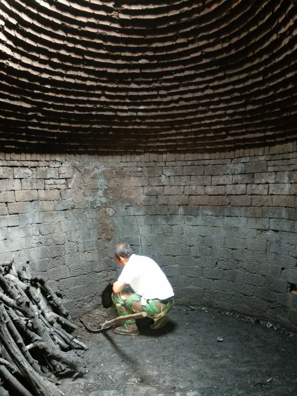 15kg 20kg一袋也发的烧烤木炭 陕西窑厂直销