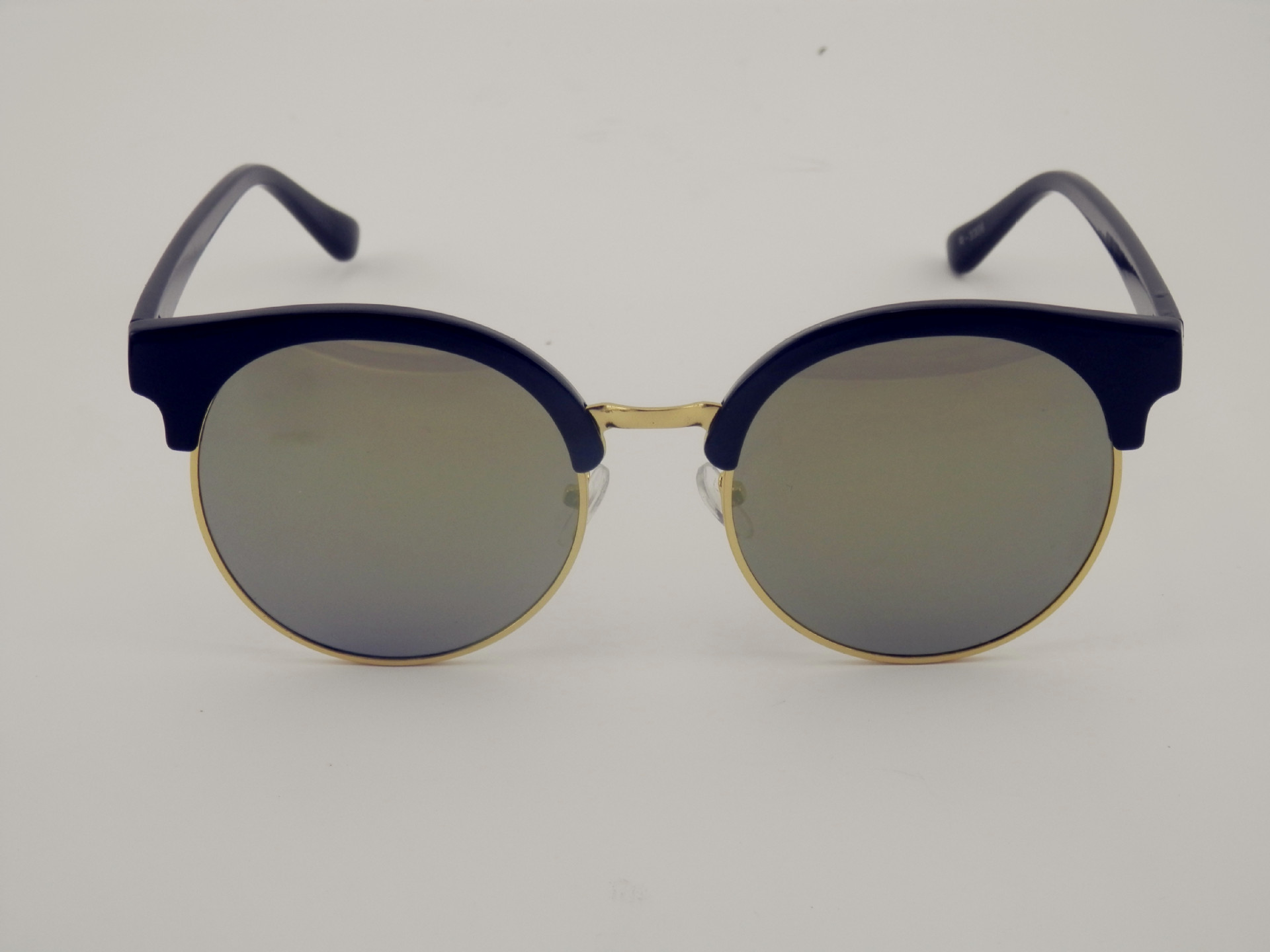 厂家直销revo高清v牌同款包花真彩膜潮男女士墨镜偏光太阳.