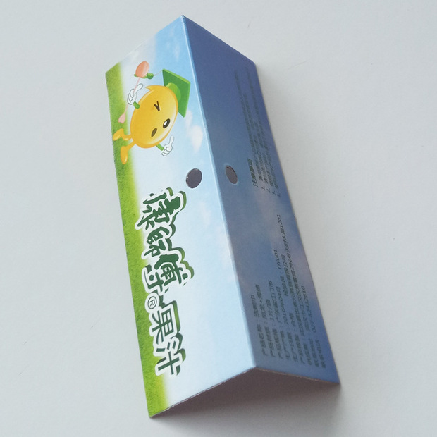 对折吊牌吊卡订做 厂家批发定制吸塑纸卡印刷 袜子卡纸 彩色卡头