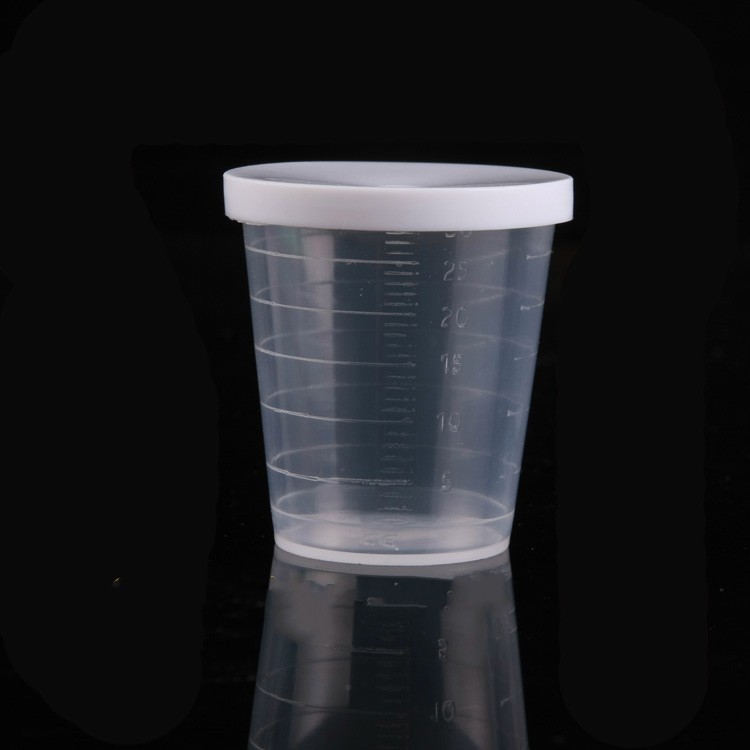 厂家批发30毫升刻度杯 30ml小量杯 塑料量杯 测量工具带盖