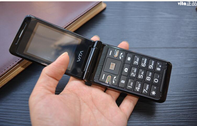 新款超薄翻盖手机 男女按键大屏时尚半智能触屏微信 个性老人手机