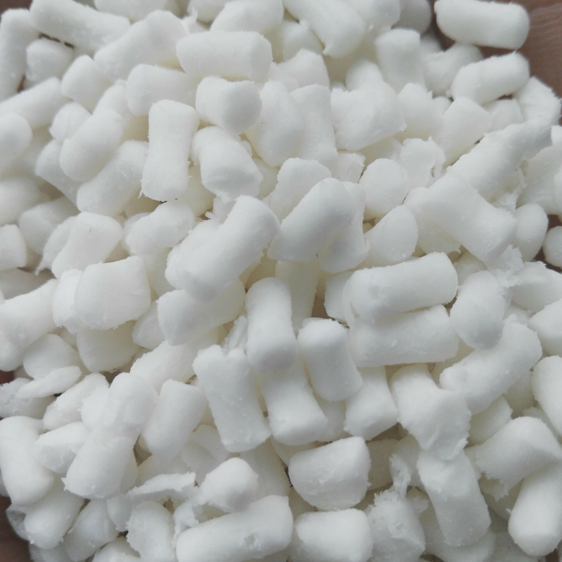 本公司生产的轻质射出发泡材料都通过msds物质安全检试,环保reach