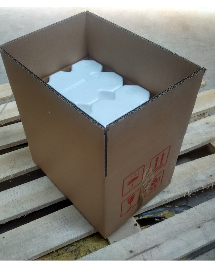 12支冰锐酒鸡尾酒泡沫5层纸箱 包装快递包装泡沫盒