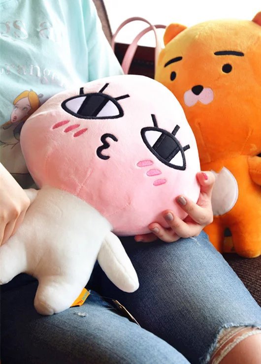 韩国新品kakao friends屁桃毛绒玩具公仔抱枕车用头枕情人节礼物