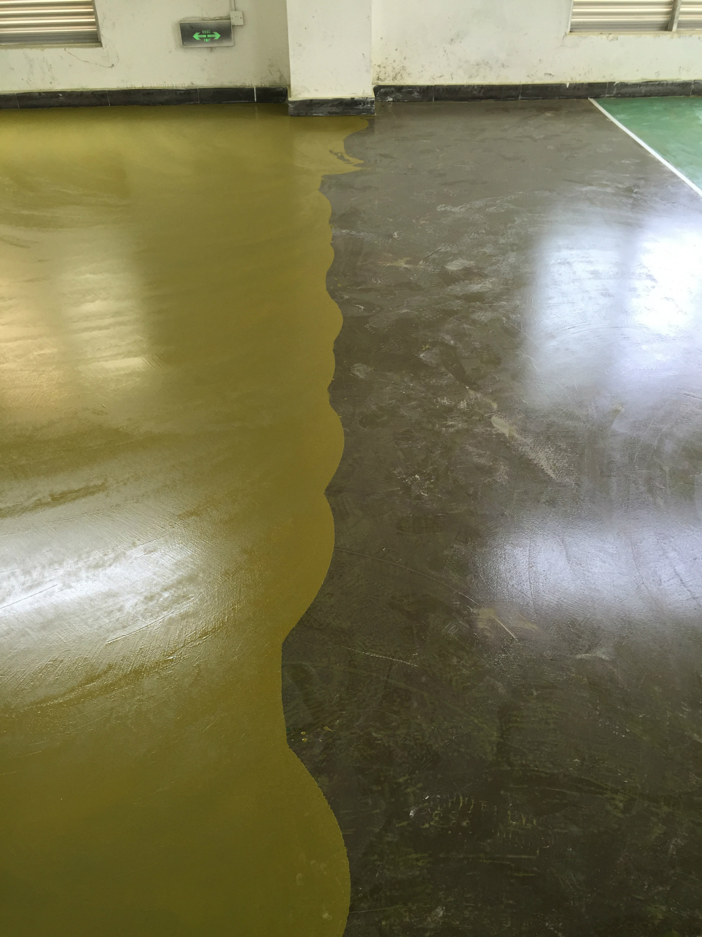 厂家供应工业环氧中间砂浆 腻子漆厂房车间仓库环氧无色中涂漆